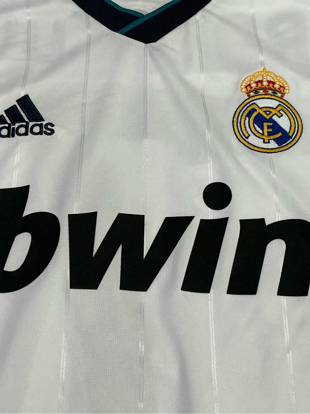 NWT Real Madrid 2012/13 Home Retro Jersey Long Sleeves Ronaldo # 7 Size XL - Picture 8 of 14